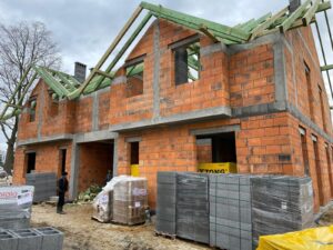 Segmenty w Krośnicach na Osiedlu Działkowa 2 etap budowy