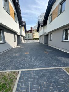 Segmenty w Krośnicach na Osiedlu Działkowa 3 etap budowy