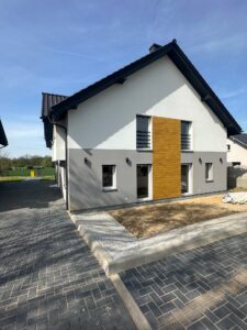 Segmenty w Krośnicach na Osiedlu Działkowa 3 etap budowy